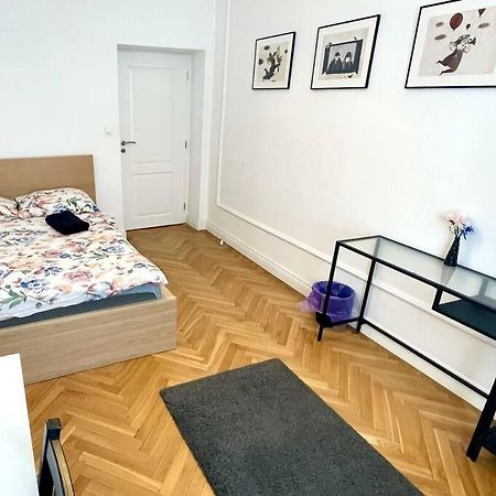Fantastic Waw - Kp69 Room D Varsavia Esterno foto